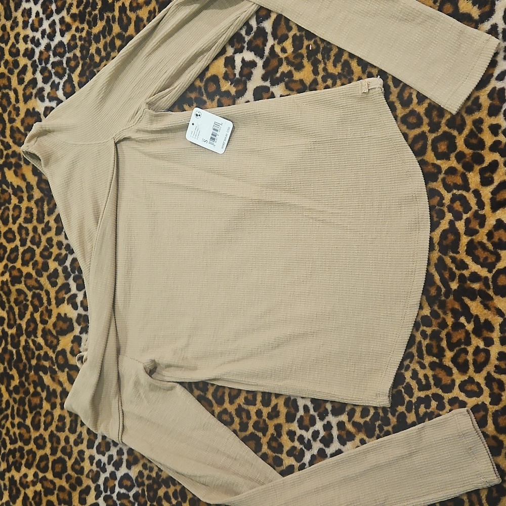 NWT FREE PEOPLE Tan Off Shoulder Pullover, Small